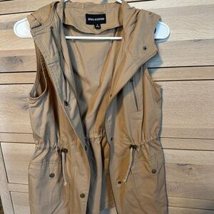 Zenana Outfitters Tan Sleeveless Vest